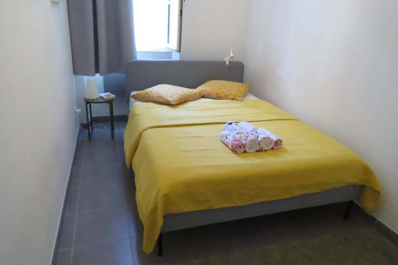 Appartement T3 calme et lumineux en hypercentre Marseille